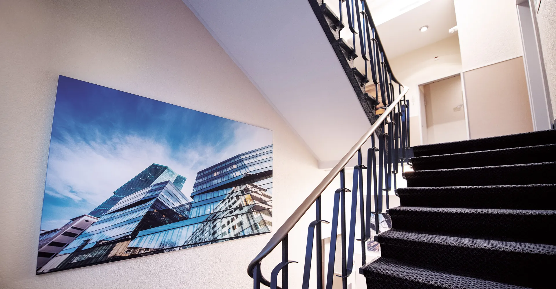 Photo of the staircase in the Hotel Rex