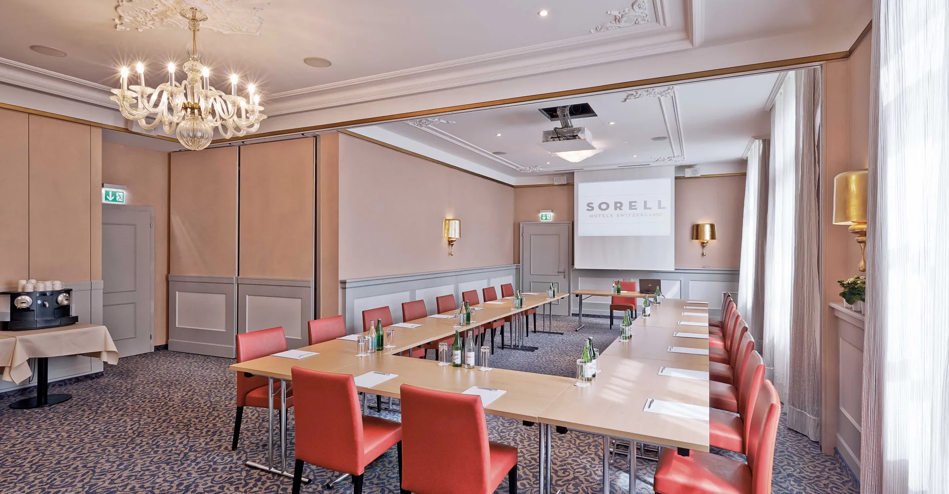 Seminar mit U-Form Bestuhlung im Hotel Tamina