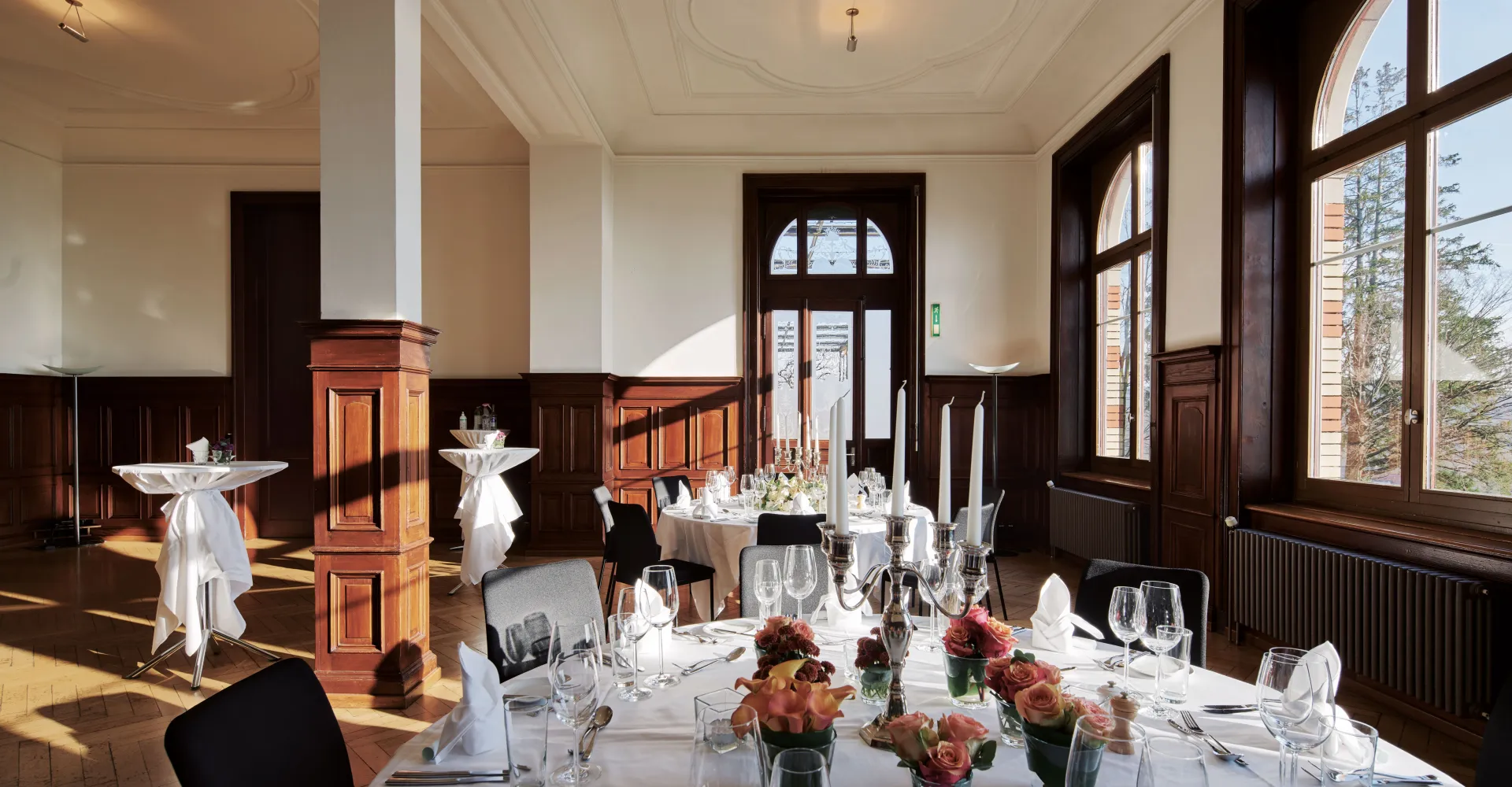 Recording of the festively decorated Kuursal 2