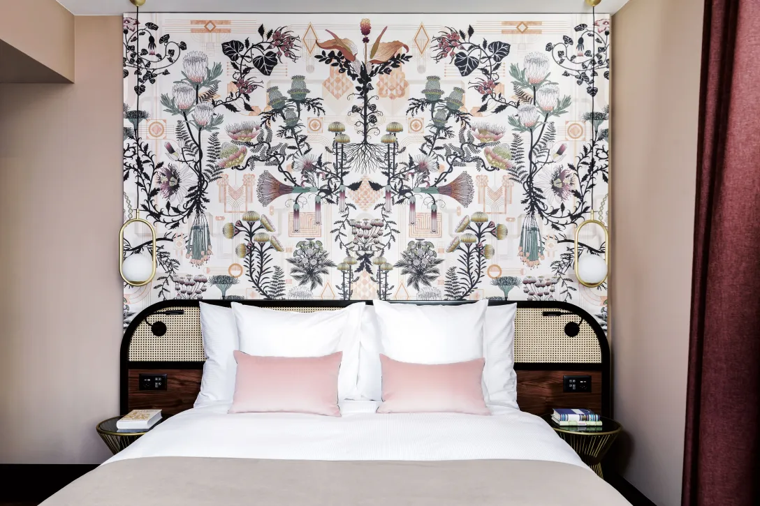 Sorell Hotel Seidenhof 2-room apartment bedroom with details