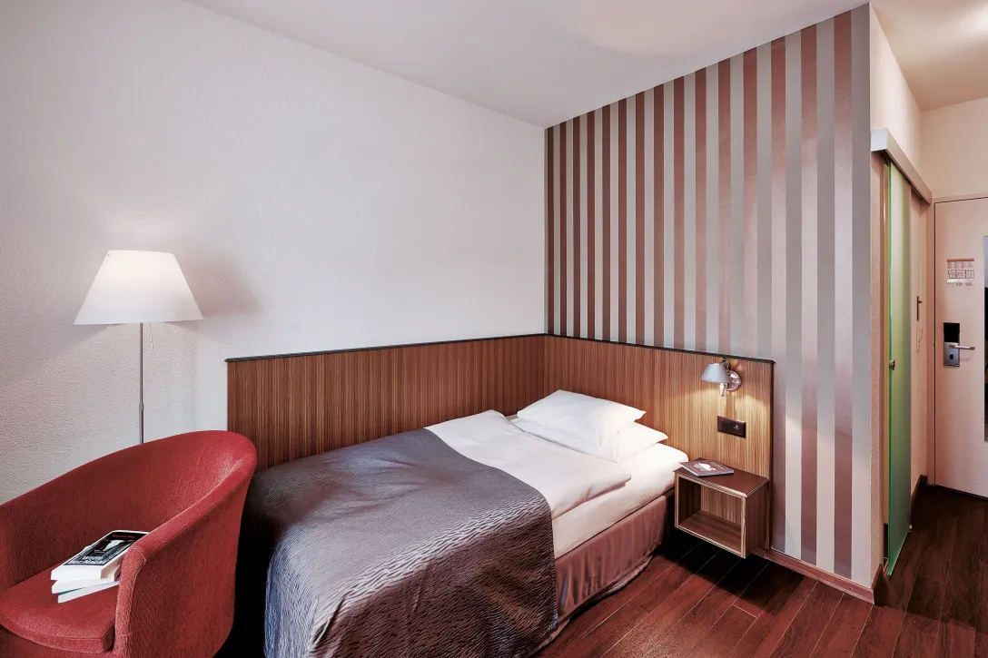 Sorell Hotel Rütli Standard Einzelzimmer mit Sitzecke