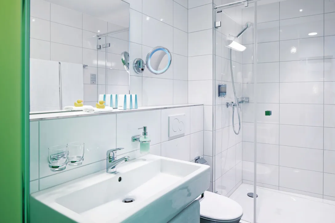 Sorell Hotel Rütli Superior Doppelzimmer King/Twin Badezimmer mit Dusche