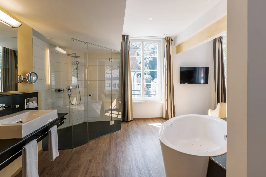 Junior Suite with bathtub at the Sorell Hotel Tamina in Bad Ragaz
