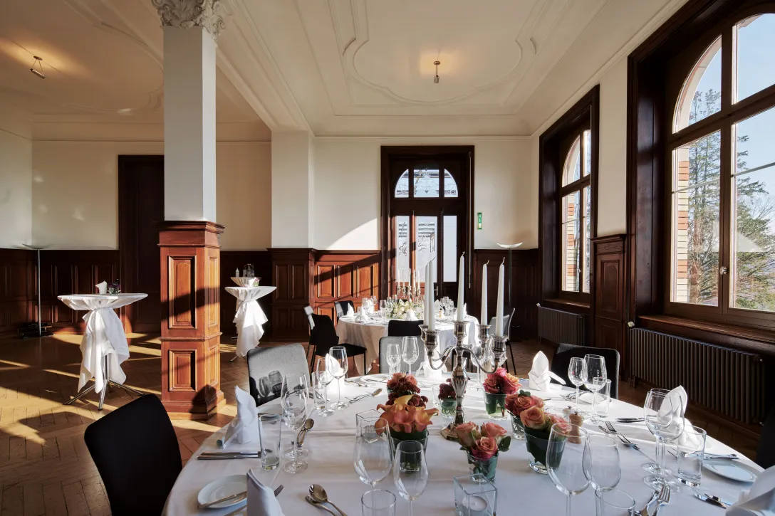 Recording of the festively decorated Kuursal 2