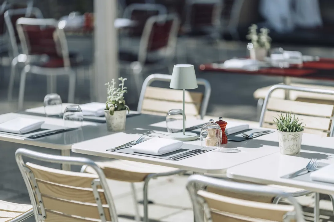 Table on the terrace at the SOL restaurant