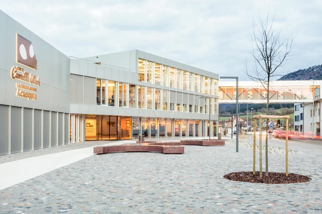 Aussenansicht Camille Bloch