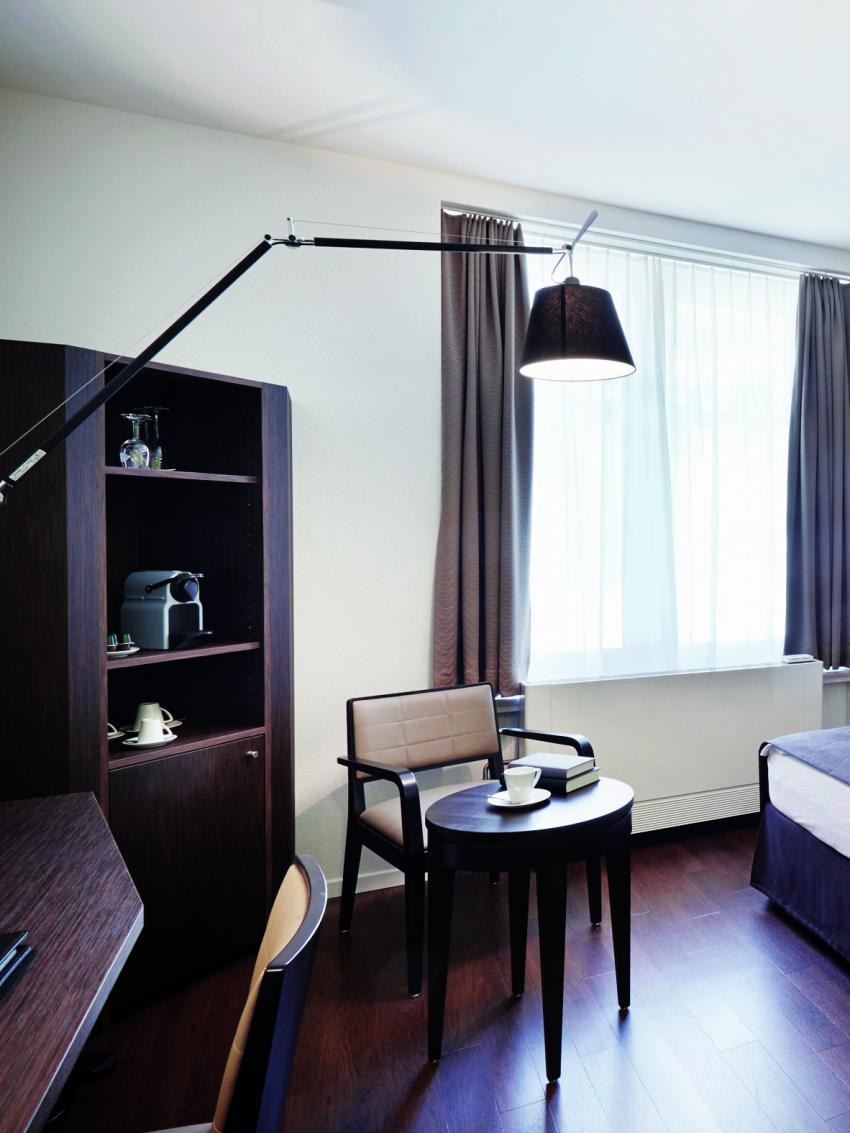 Sitzecke des Superior Zimmers im Hotel Rütli