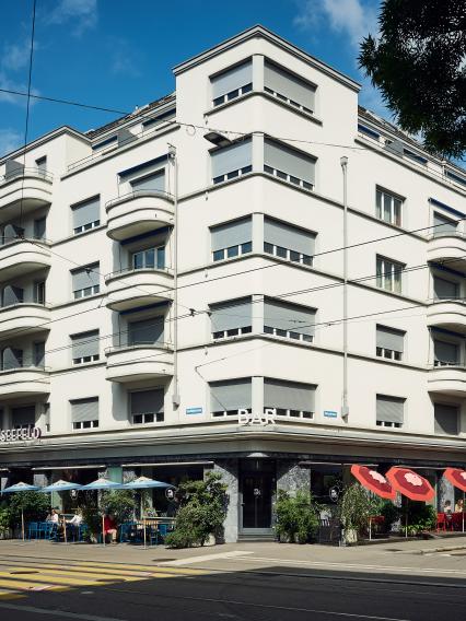 Aussenansicht des Hotels Seefeld