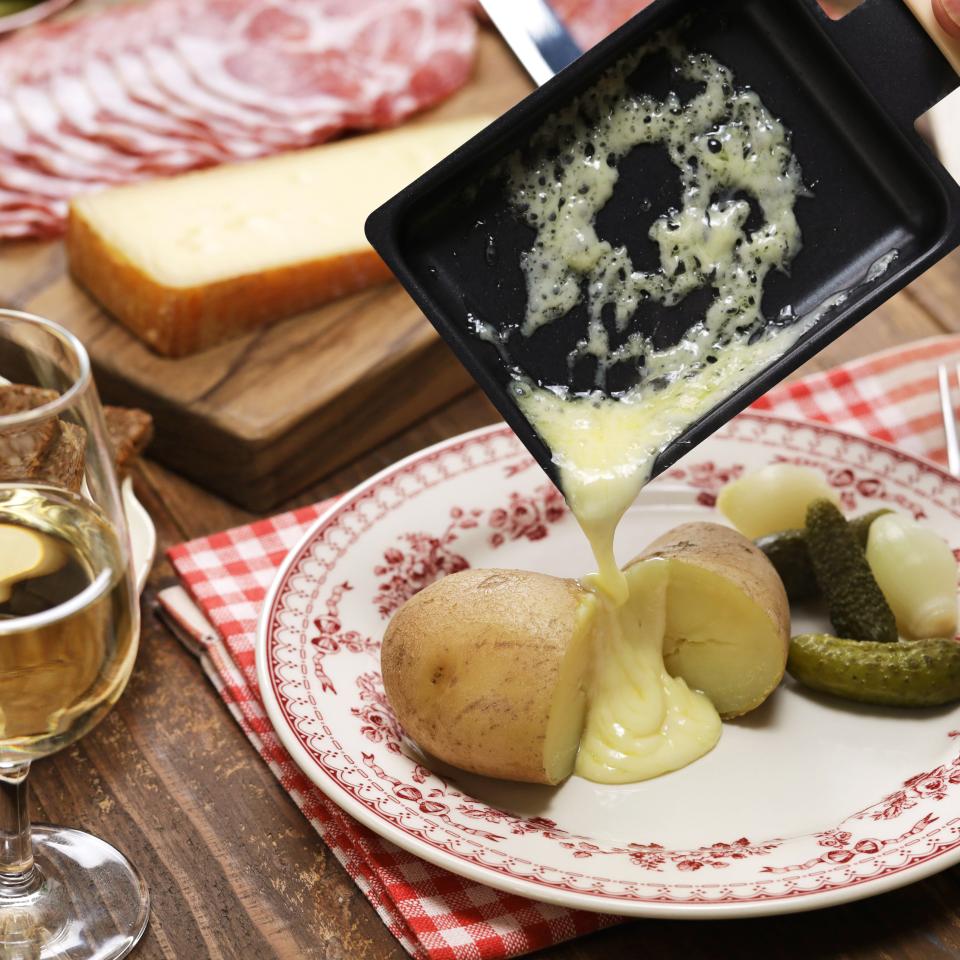 Sorell Hotel Seefeld im Café Bar Flor Raclette