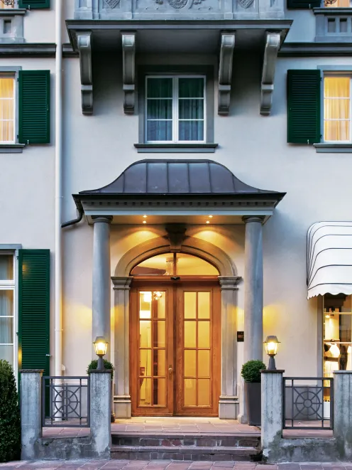 Eingang des Sorell Hotels Tamina